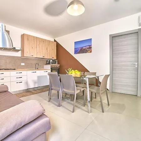 Il Casale Di Monacella Aparthotel *