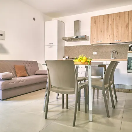 Il Casale Di Monacella Aparthotel